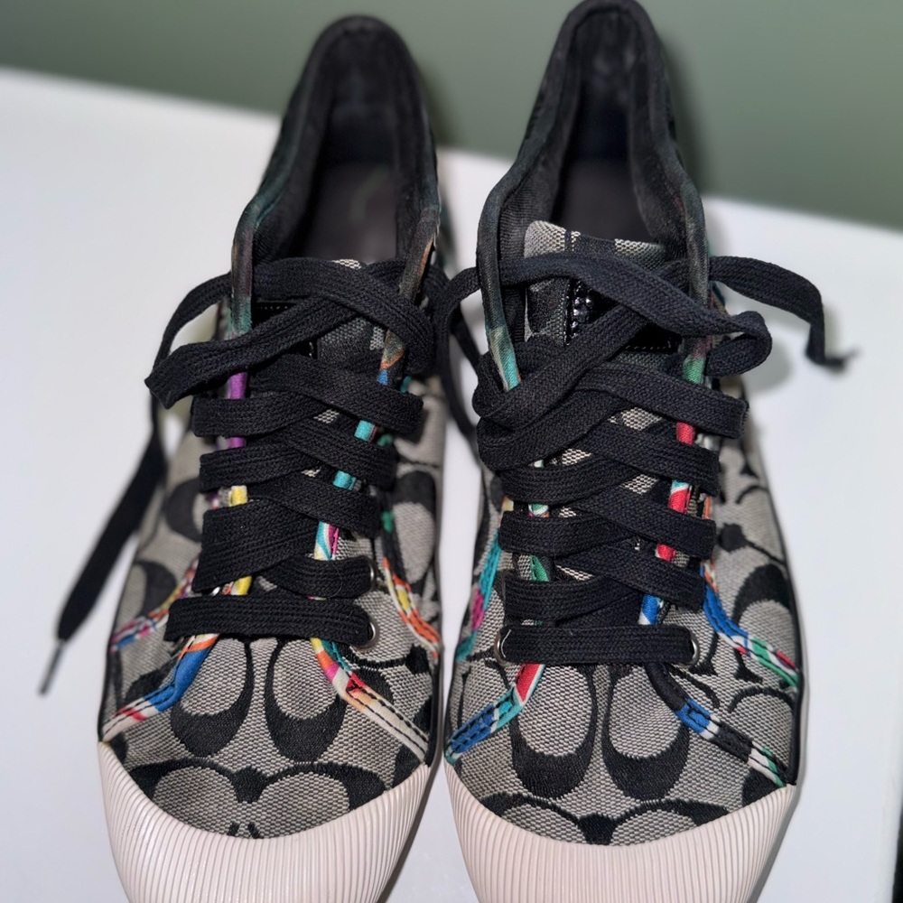 *RARE FIND* Authentic Vintage Coach Zoe A1000 Signature C Lace-Up Sneakers - Picture 5 of 9